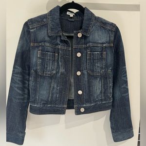Cropped denim jacket